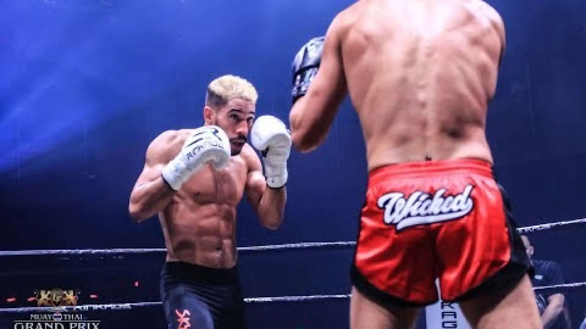 Luke Whelan vs Vinny Church (Fight Video)