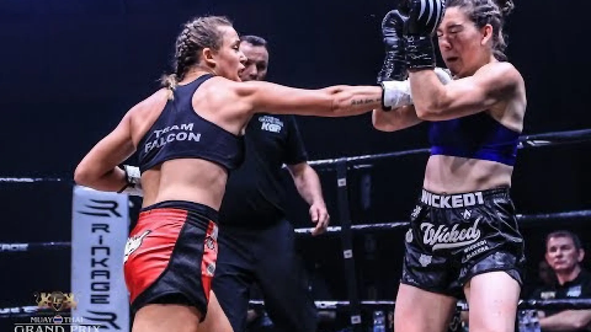 Elmear Codd vs Sarah Worsfold (Fight Video)