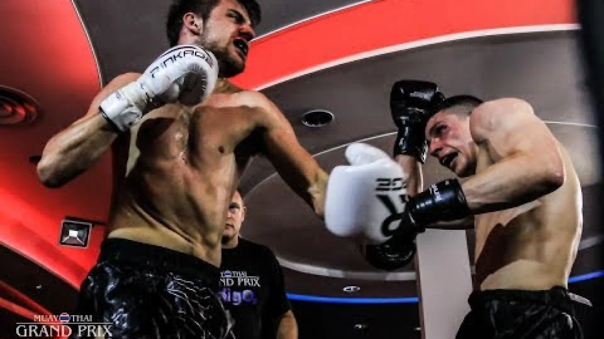Francesco Iadzanza vs Nathan Epps (Fight Video)