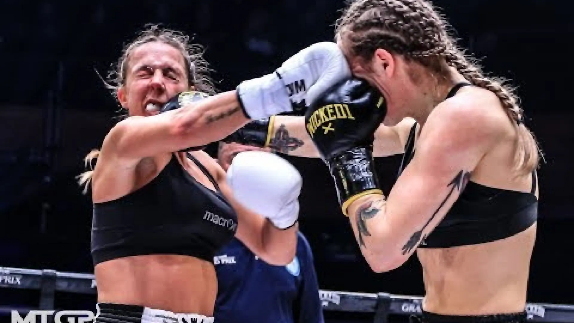 Sarah Worsfold vs Viktoria Lauenstein (Fight Video)