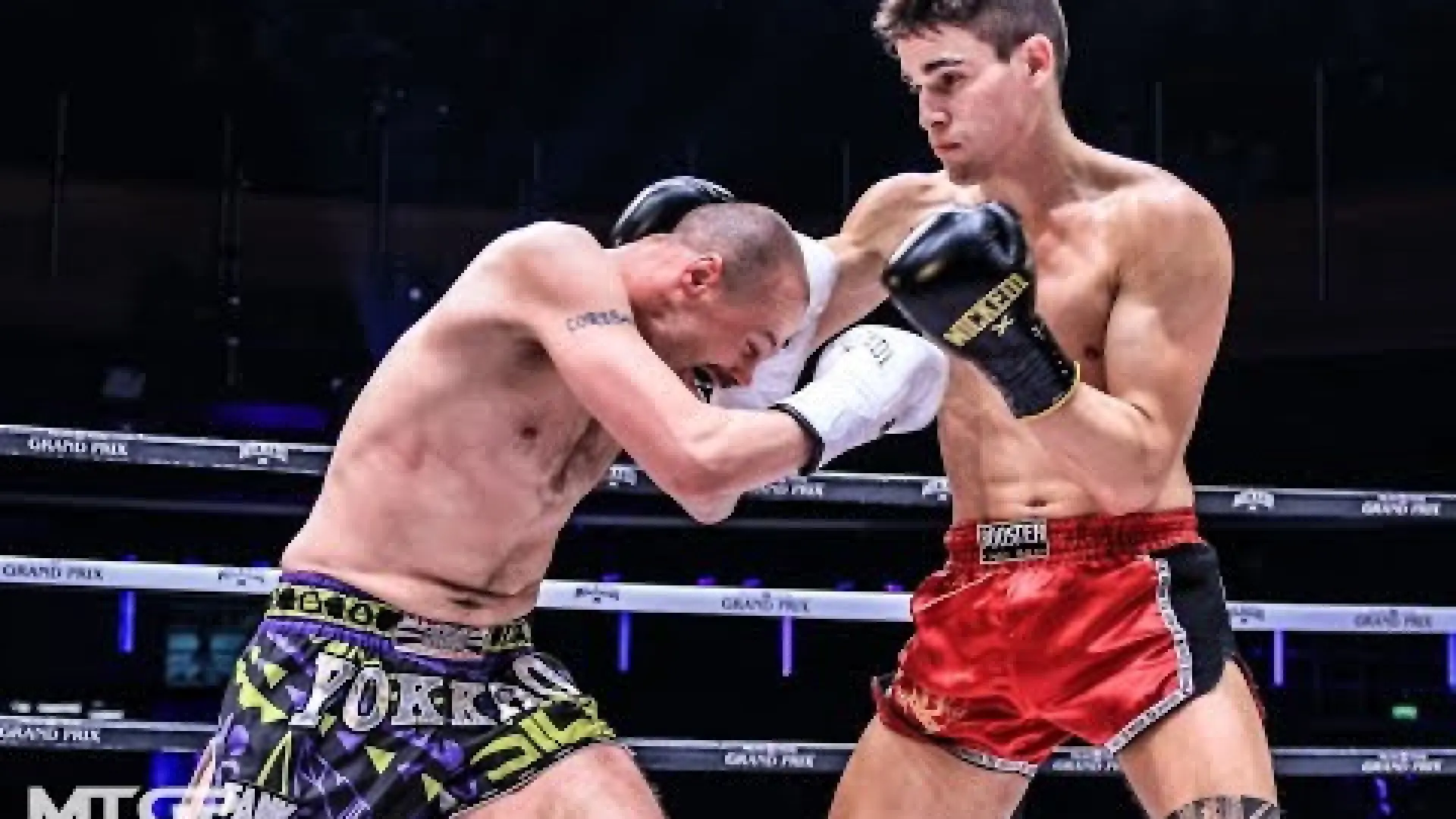Gareth Evans vs Raphael Argvello (Fight Video)