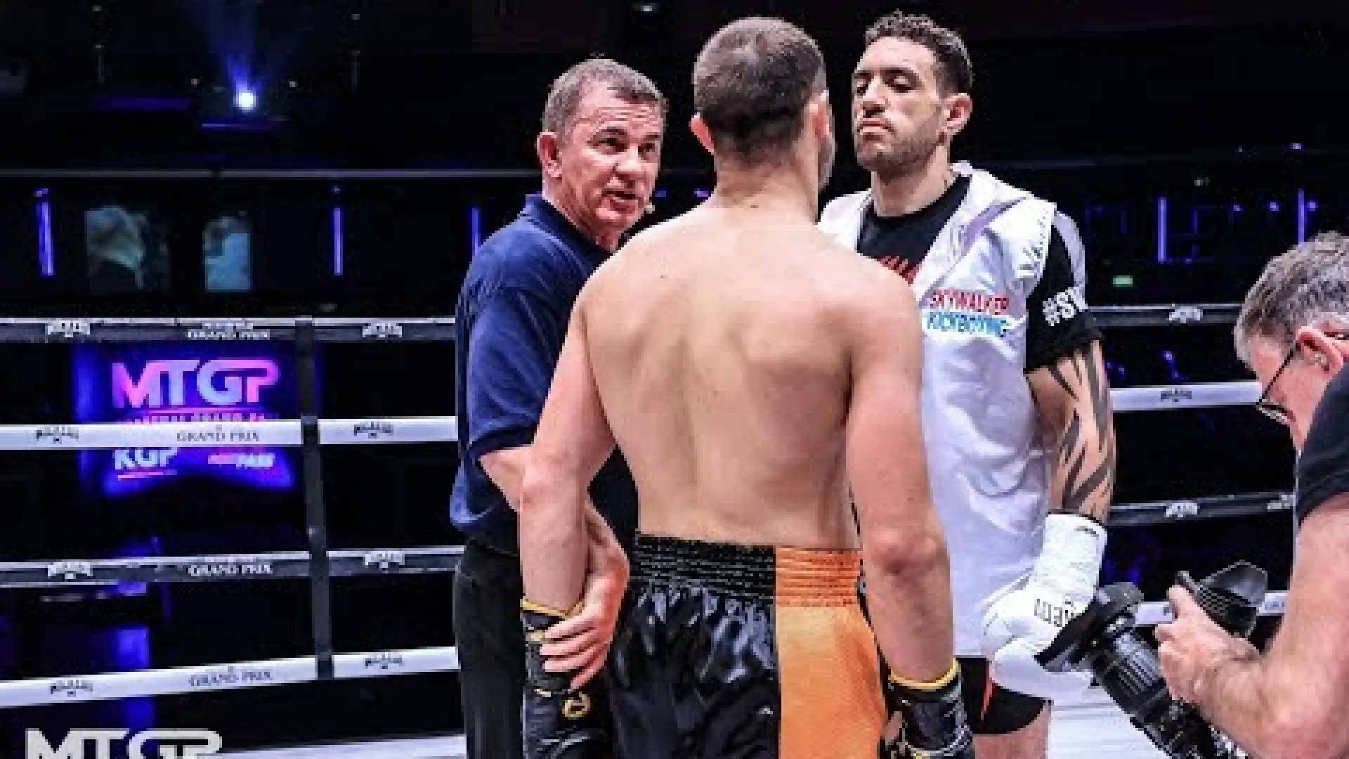 Sam Wells vs Alexander Braniste (Fight Video)
