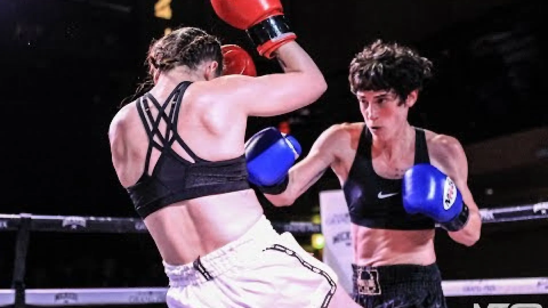 Isabella Giraldi vs Elena Cresci (Fight Video)