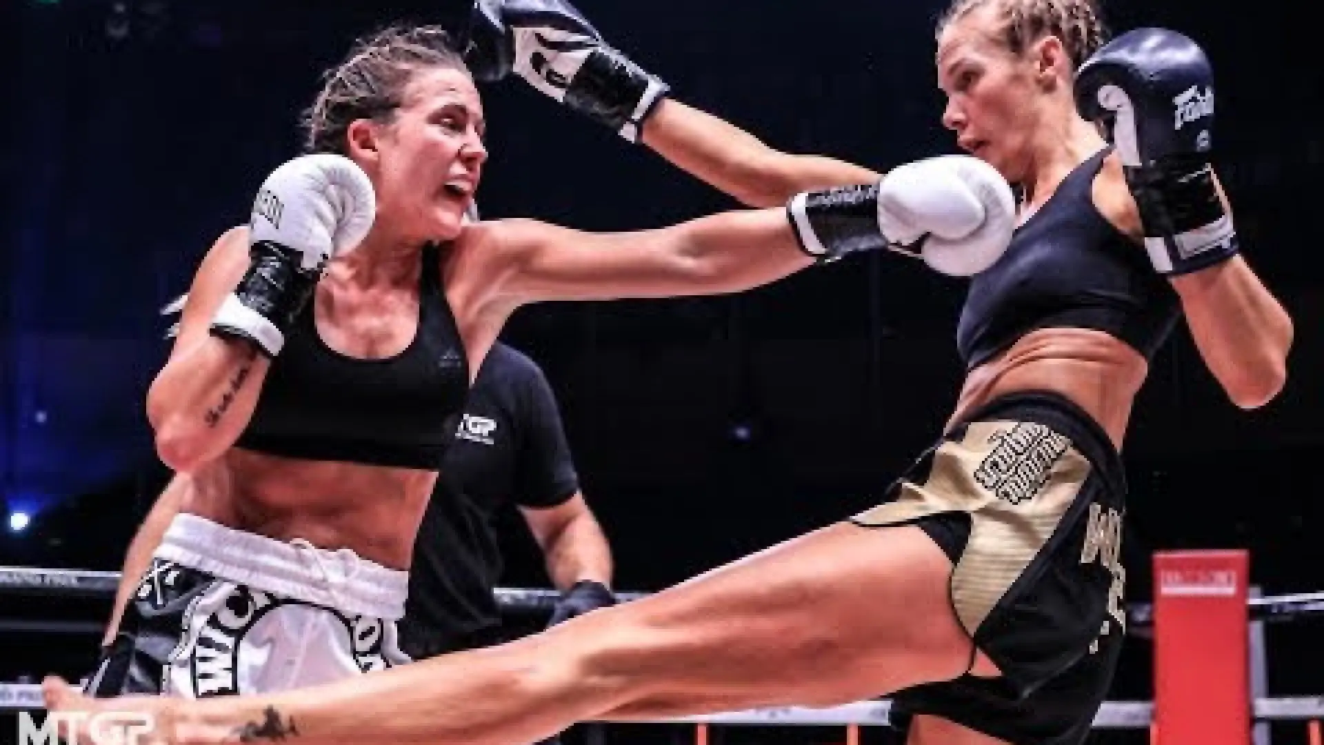 Sarah Worsfold vs Erica Björnestrand (Fight Video)