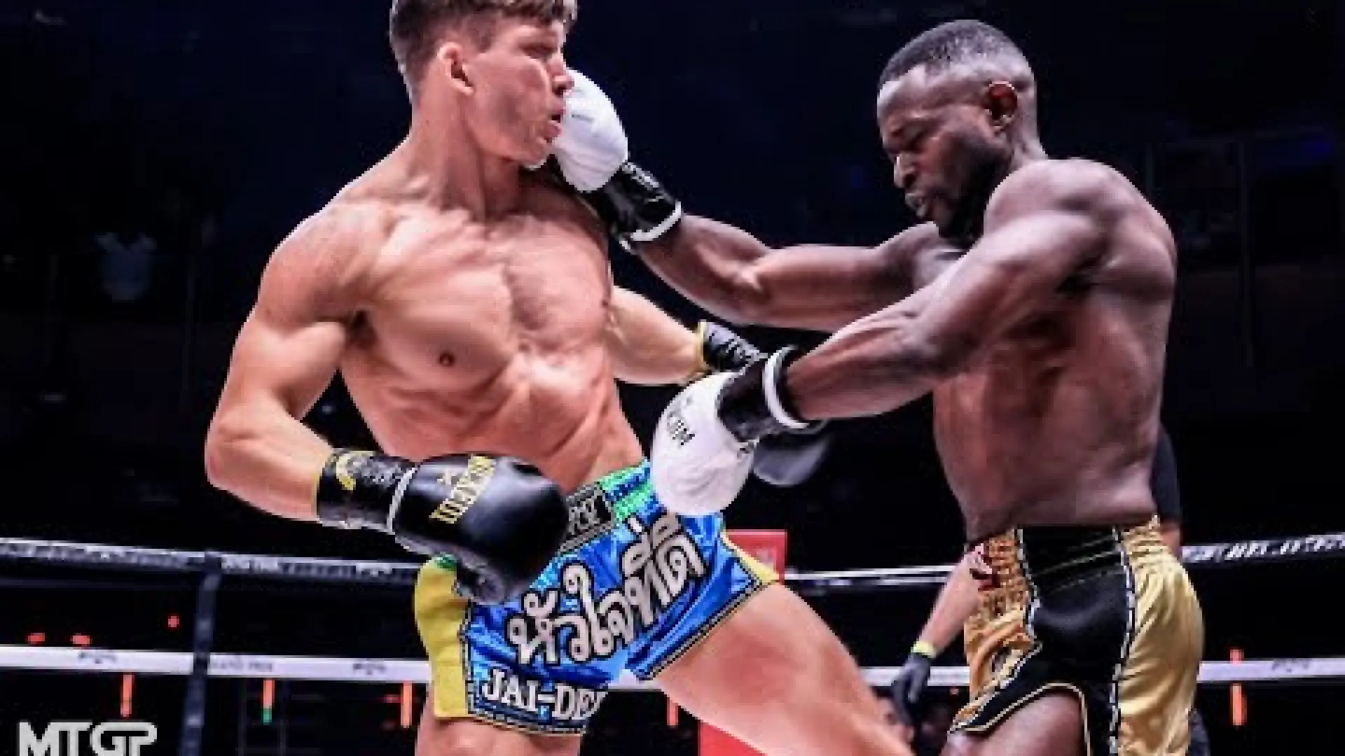 Ollie Bailey vs Joe Barnett (Fight Video)