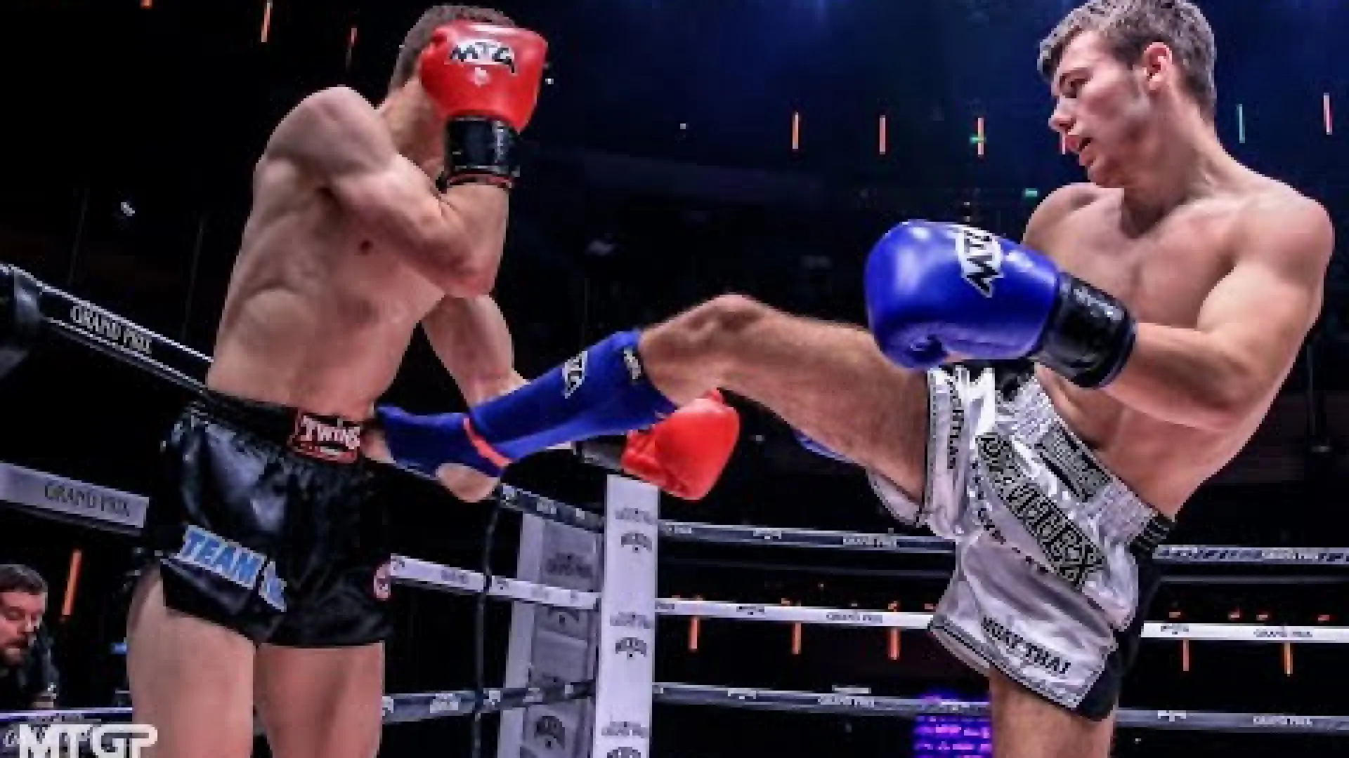 Mason Kinsella vs Joel Buckett (Fight Video)