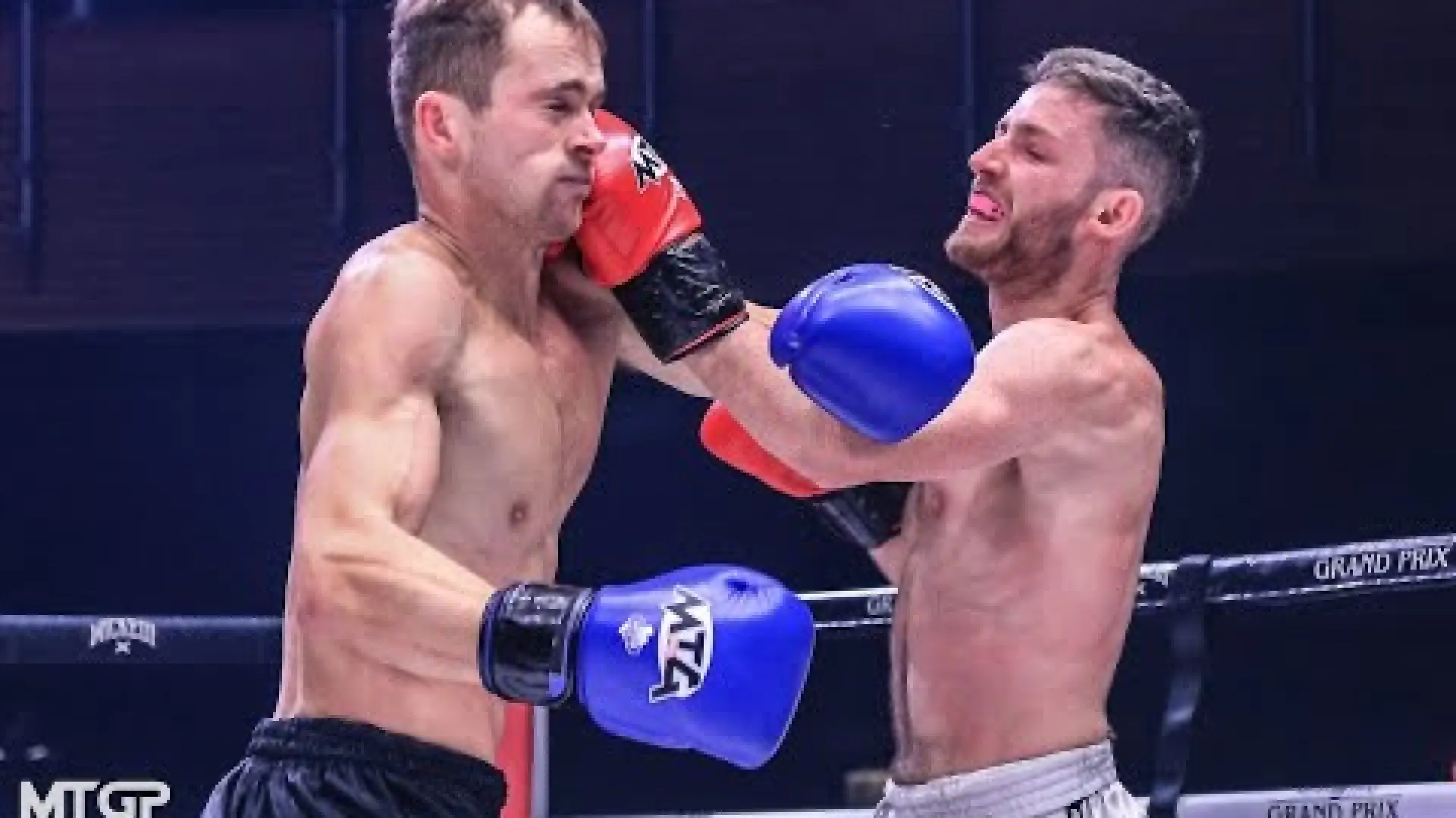 Danny Brown vs Callum Cox (Fight Video)