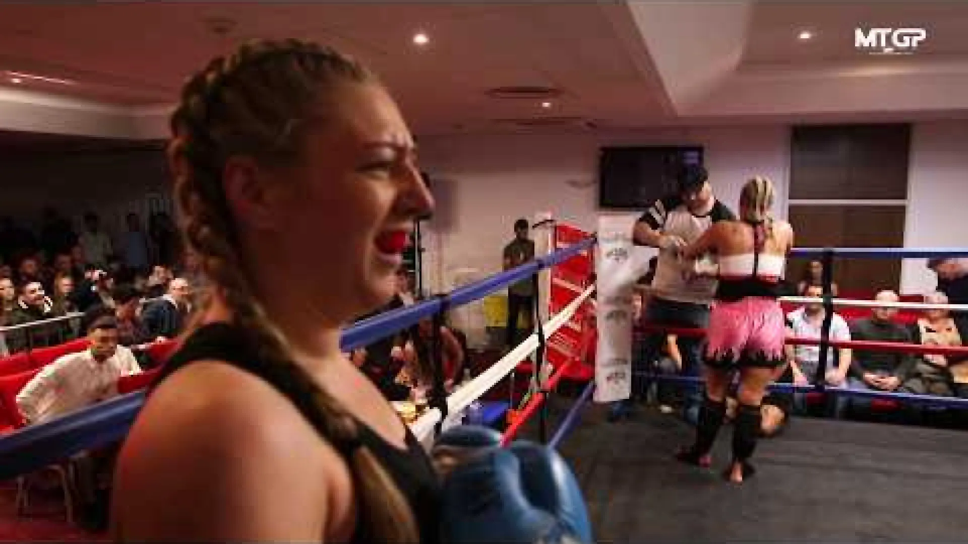 Zoe Bannister vs Nicole Anderson (Fight Video)